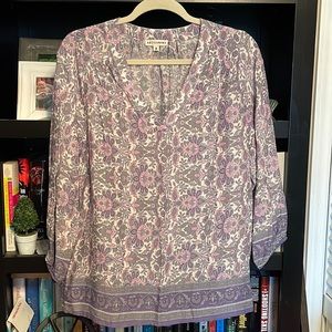 🔹3/$10🔹 Women’s Artissany size S blouse